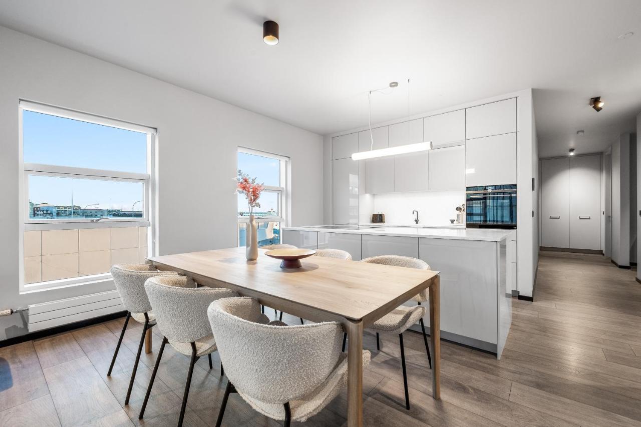 Harbour Lux 3br & 2ba In The Heart Of The With Free Parking Lejlighed